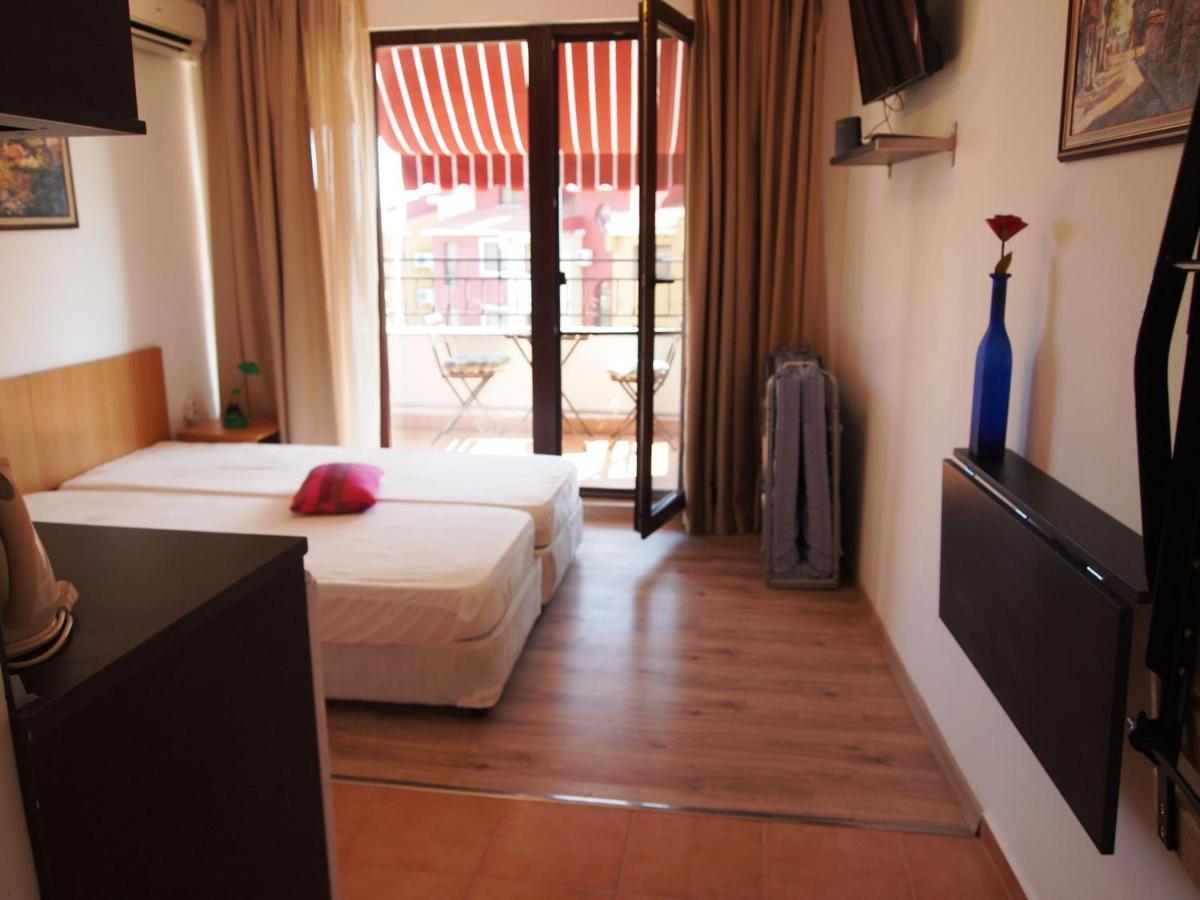 Visit Sunny Beach Marina Apartments رافدا الغرفة الصورة