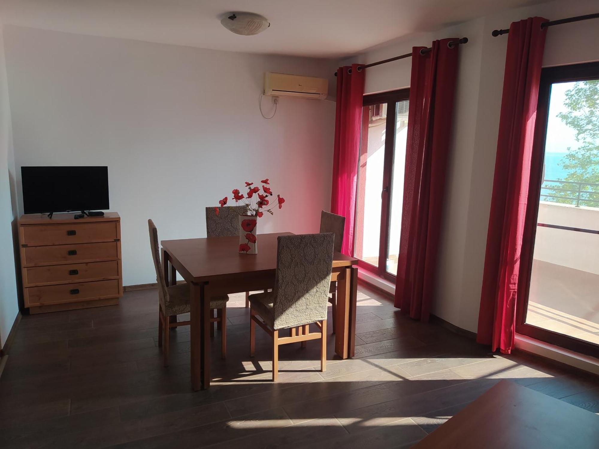 Visit Sunny Beach Marina Apartments رافدا الغرفة الصورة